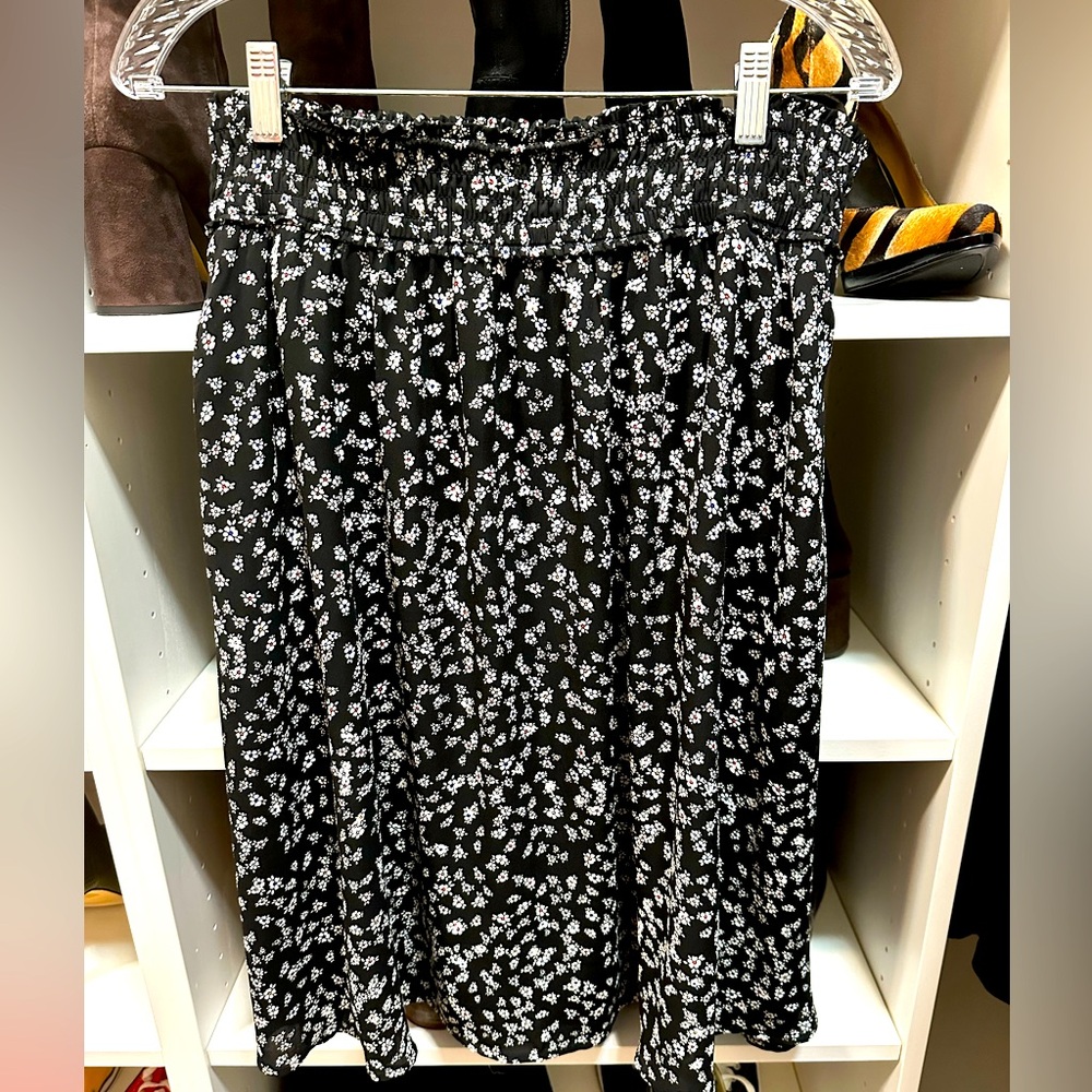 Express Floral Black and White Midi Skirt size S